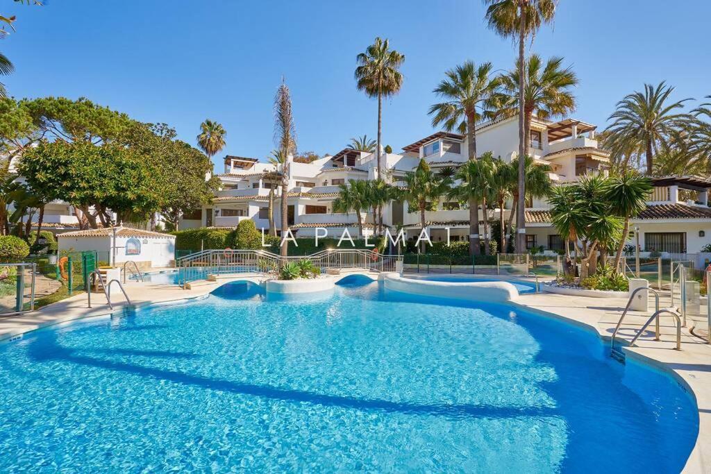 Apartamento Golden Beach Marbella-primera Linea De Playa Marbella