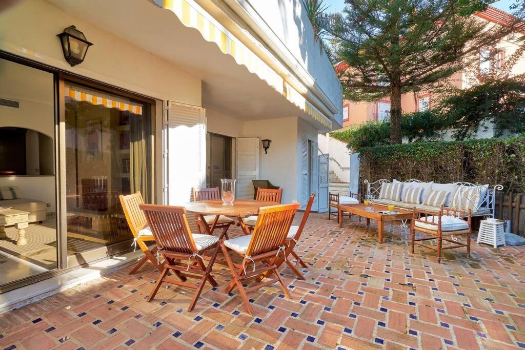Apartamento Golden Beach Marbella-primera Linea De Playa *