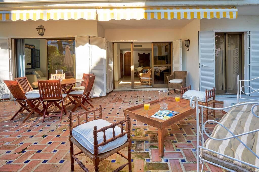 Apartamento Golden Beach Marbella-primera Linea De Playa *